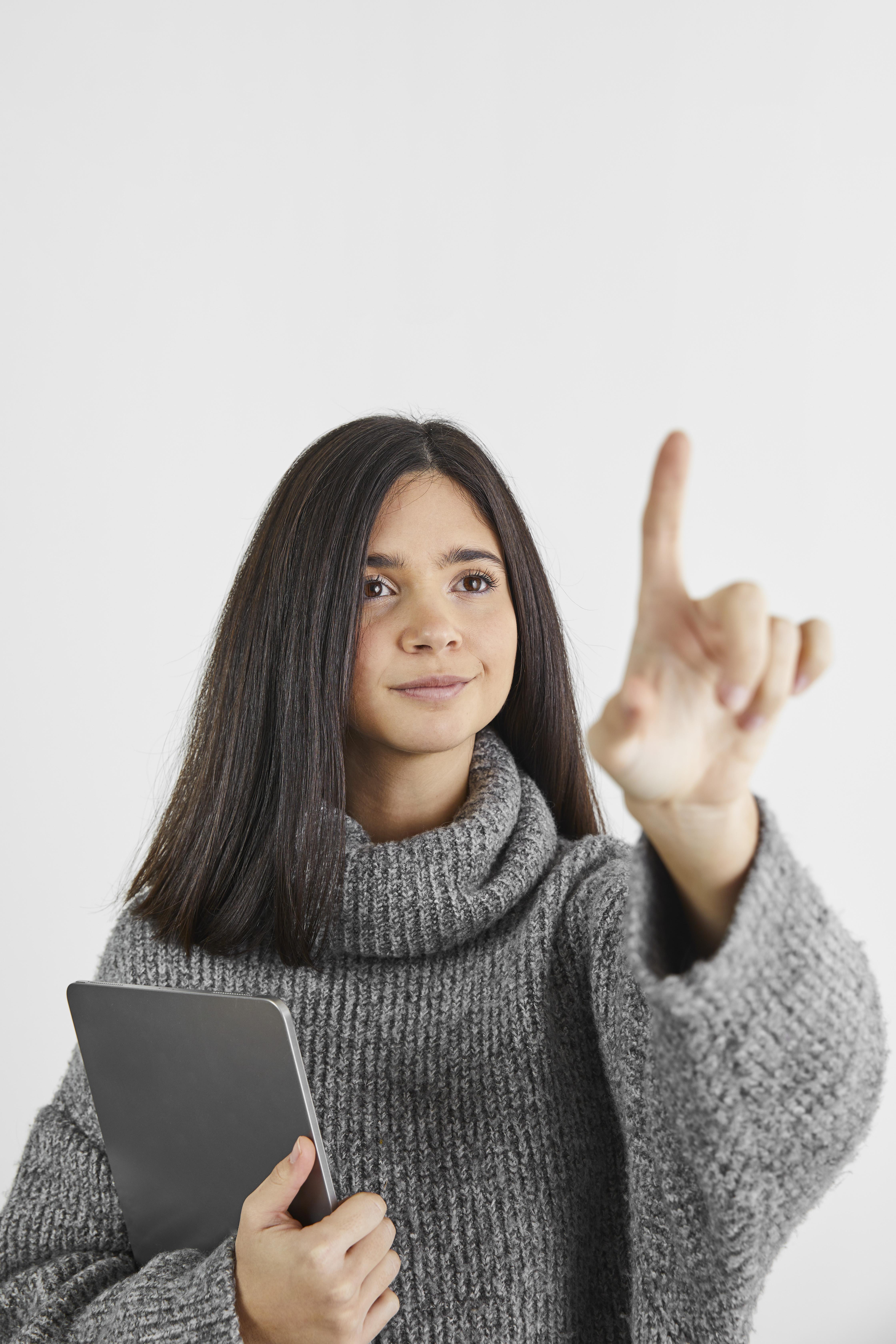 woman-with-laptop